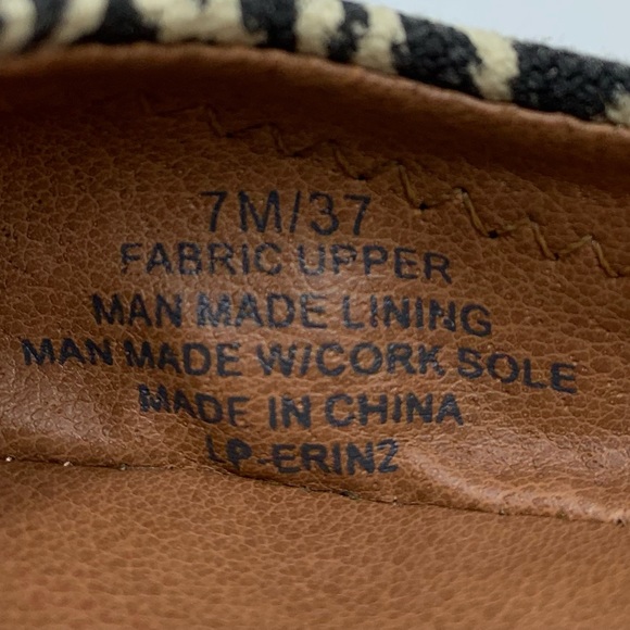 Lucky Brand Erin Aztec Tribal Geometric Ballet Flats Size 7 - Picture 6 of 6